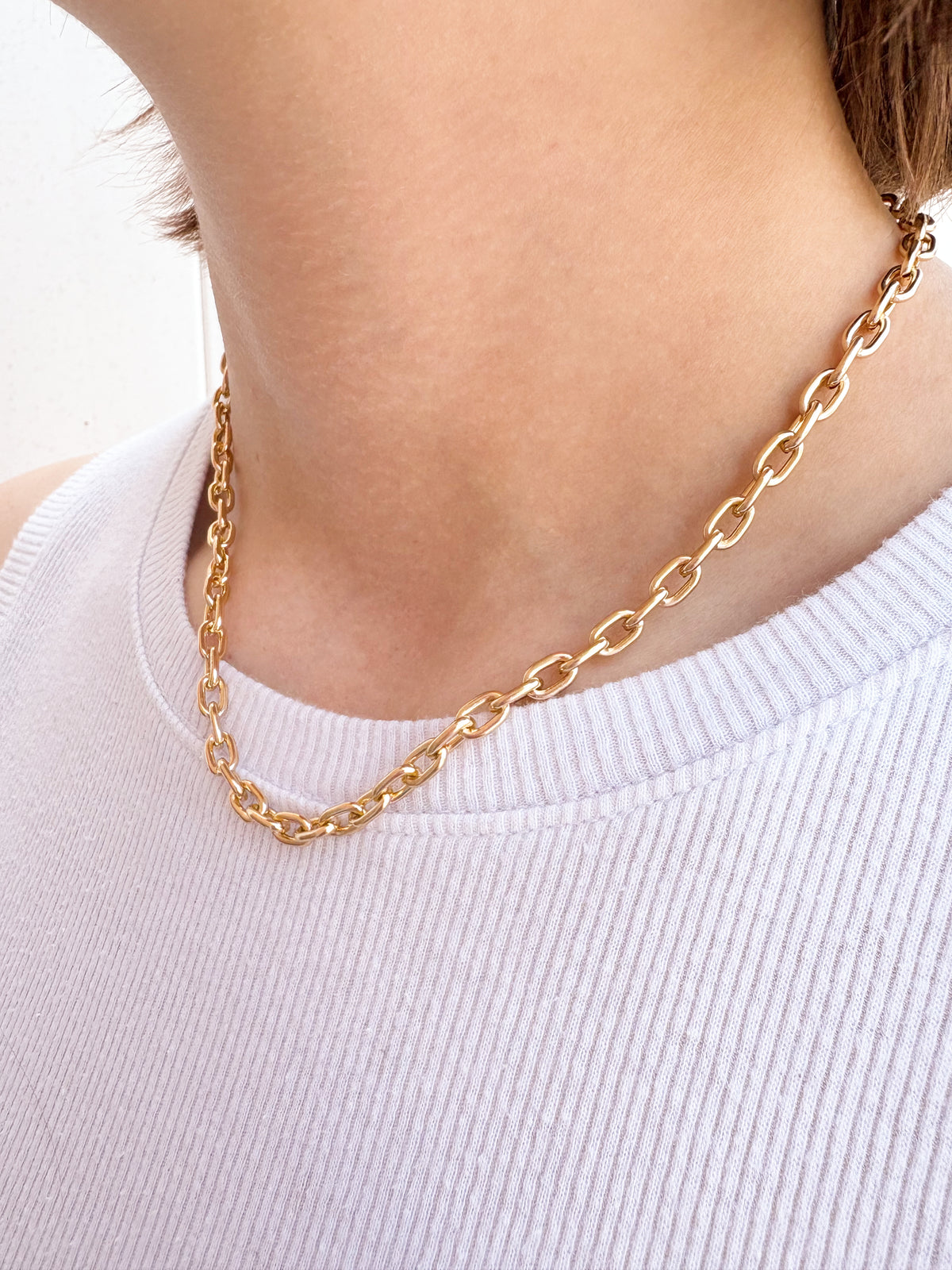 Gold oval paperclip chain